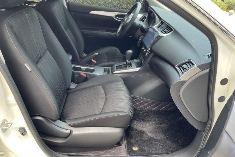 Used Nissan Sylphy 2022 Classic 1.6XE CVT Comfort Edition Interior 6