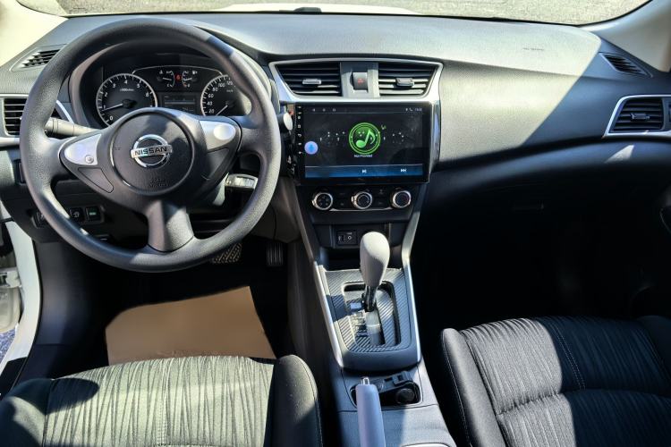 Used Nissan Sylphy 2022 Classic 1.6XE CVT Comfort Edition Interior 9