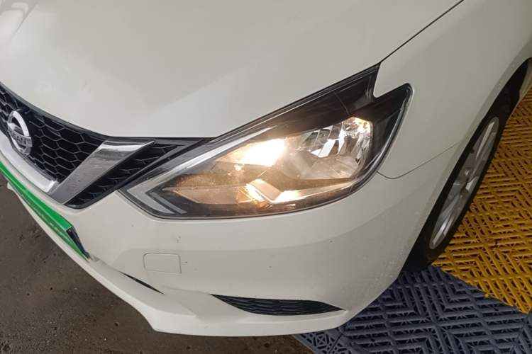 Used Nissan Sylphy 2022 Classic 1.6XE CVT Comfort Edition Left Front Headlight