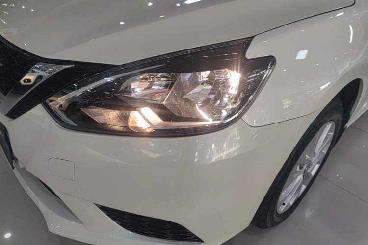 Used Nissan Sylphy 2022 Classic 1.6XE CVT Comfort Edition Left Front Headlight