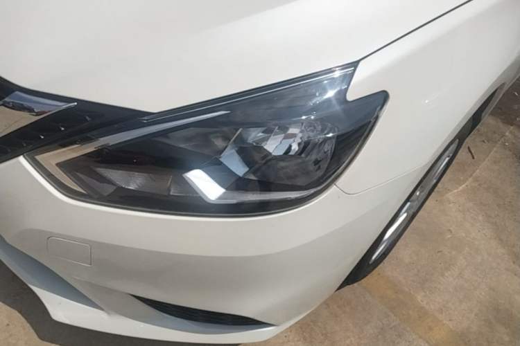 Used Nissan Sylphy 2022 Classic 1.6XE CVT Comfort Edition Left Front Headlight