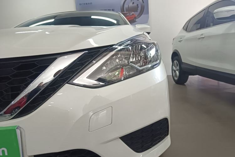 Used Nissan Sylphy 2022 Classic 1.6XE CVT Comfort Edition Left Front Headlight