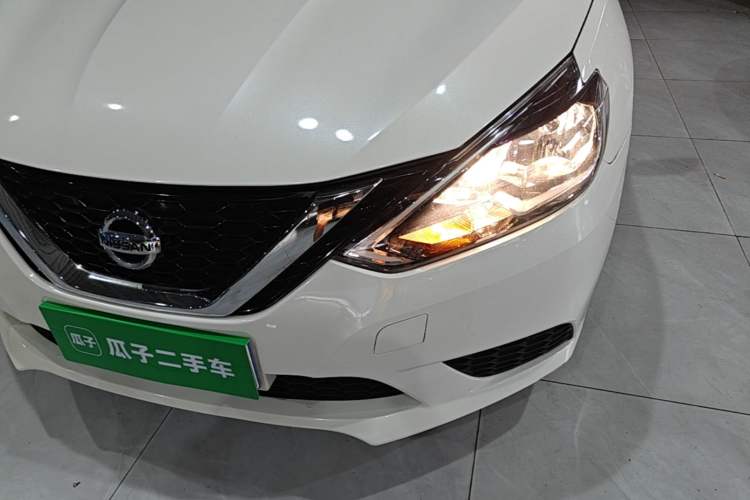 Used Nissan Sylphy 2022 Classic 1.6XE CVT Comfort Edition Left Front Headlight