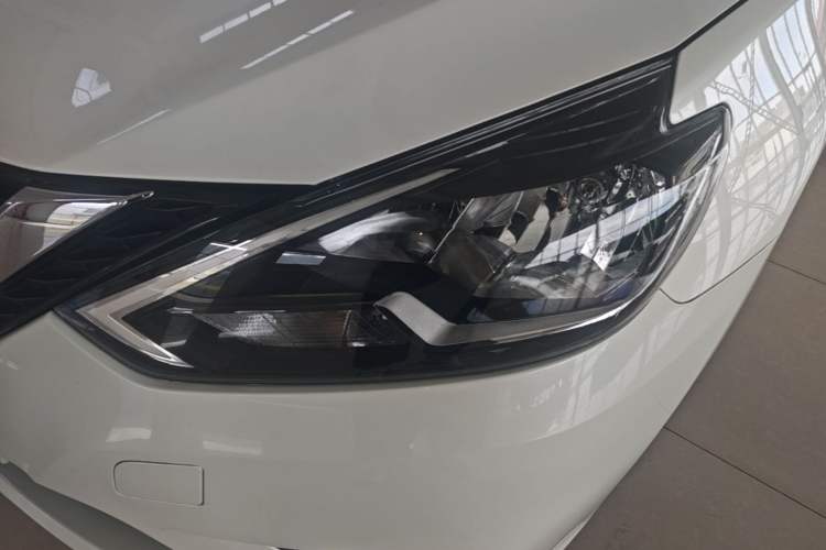 Used Nissan Sylphy 2022 Classic 1.6XE CVT Comfort Edition Left Front Headlight
