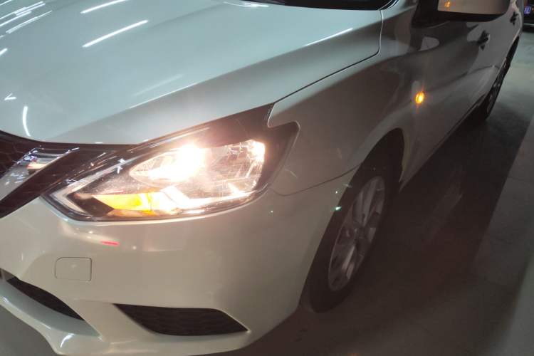 Used Nissan Sylphy 2022 Classic 1.6XE CVT Comfort Edition Left Front Headlight