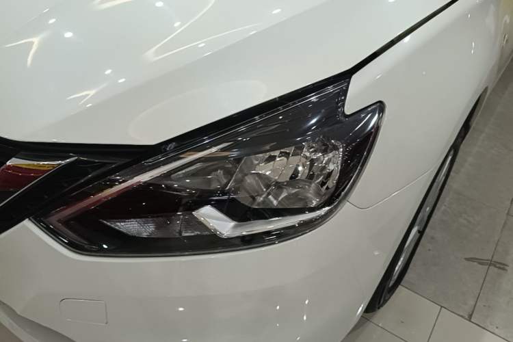 Used Nissan Sylphy 2022 Classic 1.6XE CVT Comfort Edition Left Front Headlight