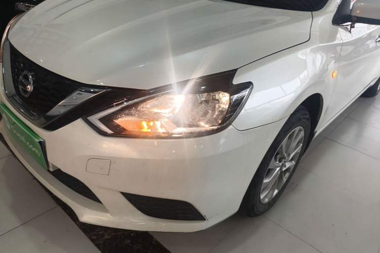 Used Nissan Sylphy 2022 Classic 1.6XE CVT Comfort Edition Left Front Headlight