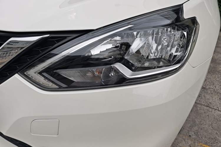 Used Nissan Sylphy 2022 Classic 1.6XL CVT Luxury Edition Left Front Headlight