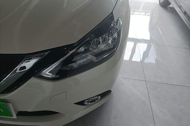 Used Nissan Sylphy 2022 Revised Version Classic 1.6XL CVT Luxury Edition Left Front Headlight