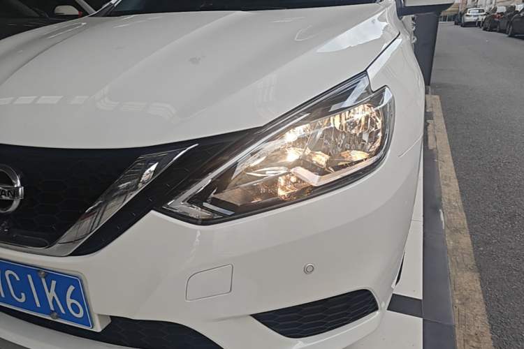 Used Nissan Sylphy 2022 Classic 1.6XE CVT Comfort Edition Left Front Headlight