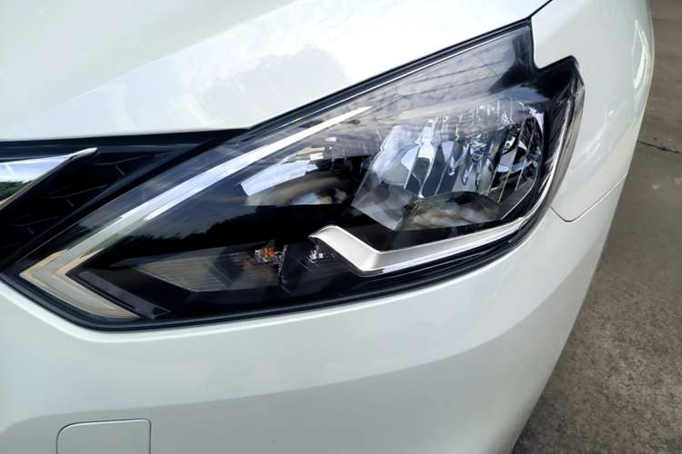 Used Nissan Sylphy 2022 Revised Version Classic 1.6XL CVT Luxury Edition Left Front Headlight