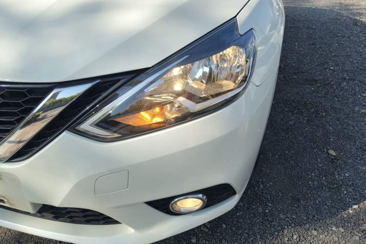 Used Nissan Sylphy 2022 Classic 1.6XL CVT Luxury Edition Left Front Headlight