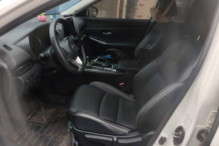 Used Nissan Sylphy 2022 1.6L XL CVT Enjoyment Edition Left Front Seat