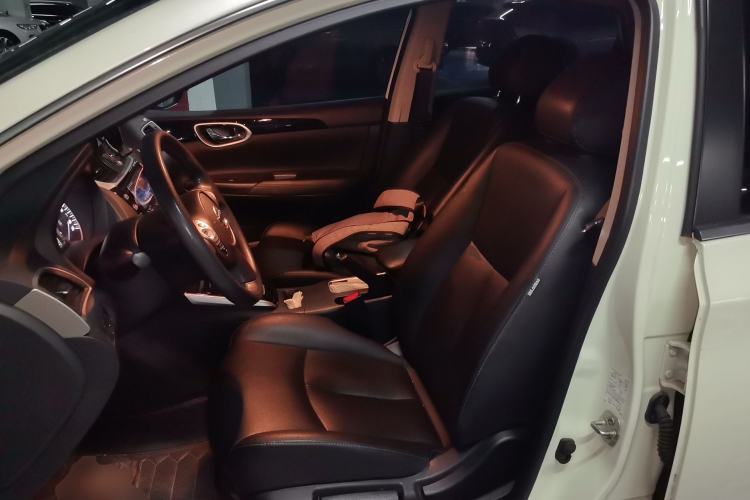 Used Nissan Sylphy 2022 Classic 1.6XL CVT Luxury Edition Left Front Seat