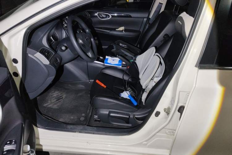 Used Nissan Sylphy 2022 Classic 1.6XL CVT Luxury Edition Left Front Seat
