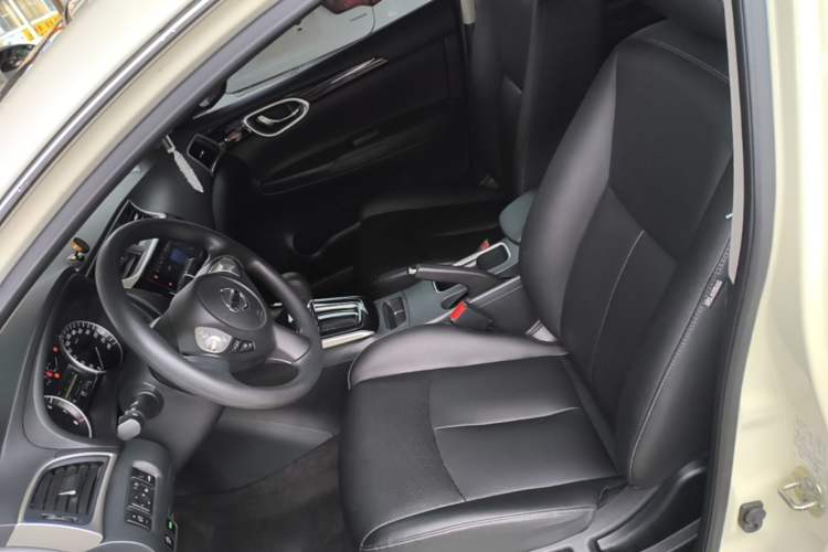 Used Nissan Sylphy 2022 Classic 1.6XL CVT Luxury Edition Left Front Seat