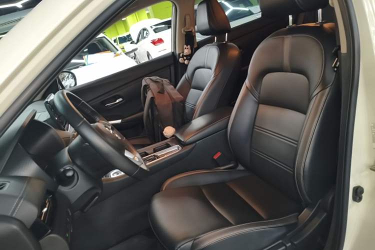 Used Nissan Sylphy 2022 1.6L XL CVT Enjoyment Edition Left Front Seat