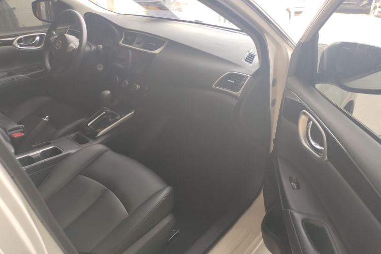 Used Nissan Sylphy 2022 Classic 1.6XL CVT Luxury Edition Left Front Seat