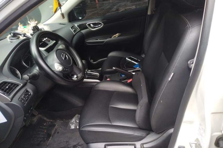 Used Nissan Sylphy 2022 Classic 1.6XL CVT Luxury Edition Left Front Seat