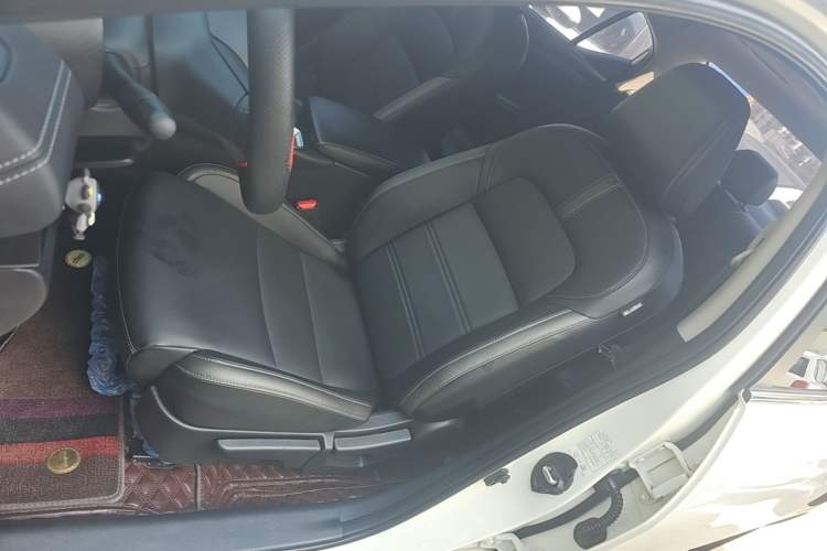 Used Nissan Sylphy 2022 1.6L XL CVT Enjoyment Edition Left Front Seat