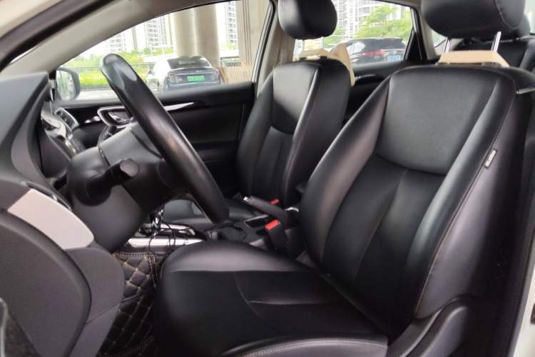 Used Nissan Sylphy 2022 Classic 1.6XL CVT Luxury Edition Left Front Seat