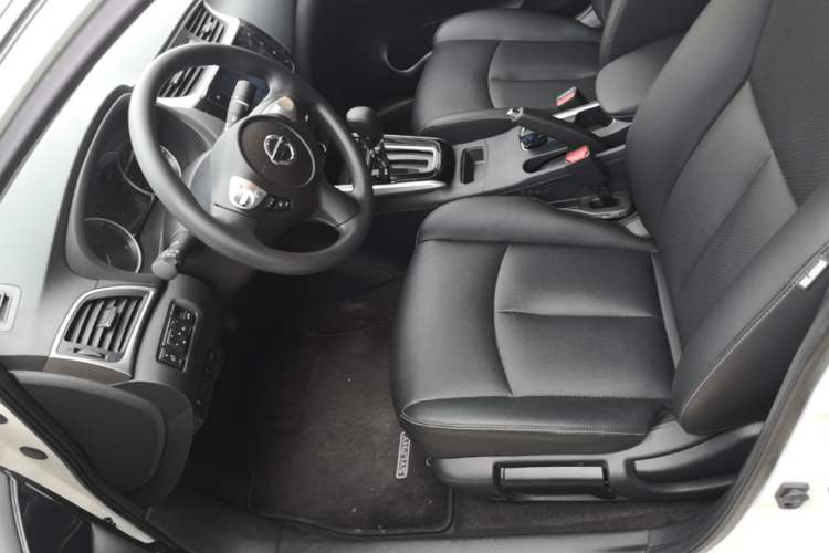 Used Nissan Sylphy 2022 Classic 1.6XL CVT Luxury Edition Left Front Seat