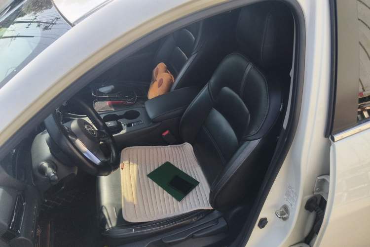 Used Nissan Sylphy 2022 e-POWER All-Electric Drive Pro Left Front Seat