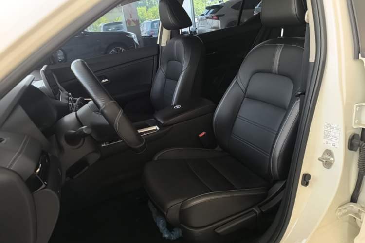 Used Nissan Sylphy 2022 1.6L XL CVT Enjoyment Edition Left Front Seat