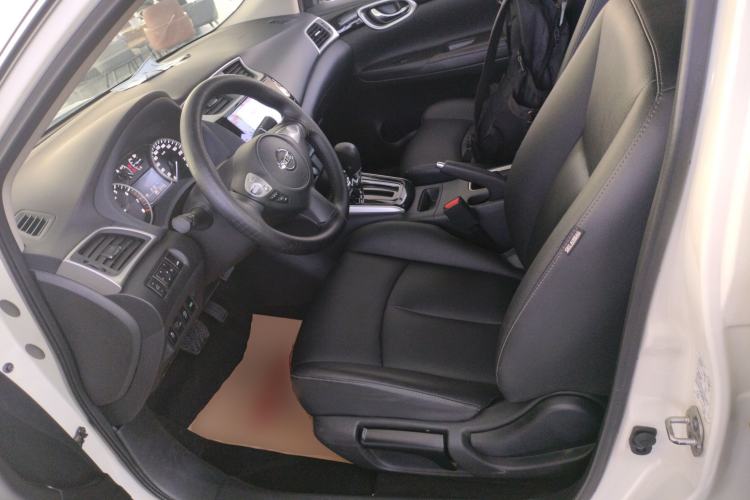 Used Nissan Sylphy 2022 Classic 1.6XL CVT Luxury Edition Left Front Seat