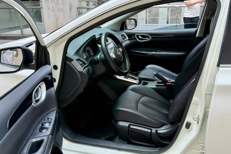 Used Nissan Sylphy 2022 Classic 1.6XL CVT Luxury Edition Left Front Seat