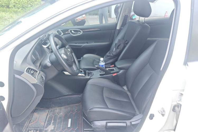 Used Nissan Sylphy 2022 Classic 1.6XL CVT Luxury Edition Left Front Seat
