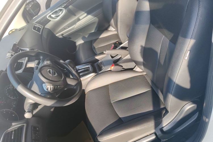 Used Nissan Sylphy 2022 Classic 1.6XL CVT Luxury Edition Left Front Seat