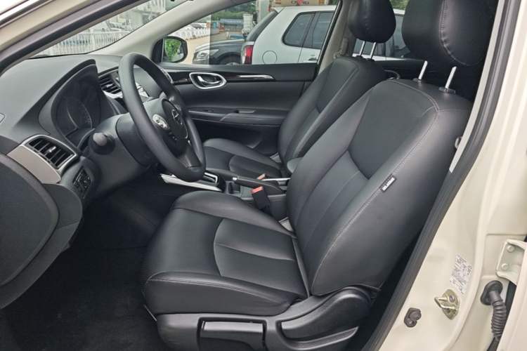 Used Nissan Sylphy 2022 Classic 1.6XL CVT Luxury Edition Left Front Seat