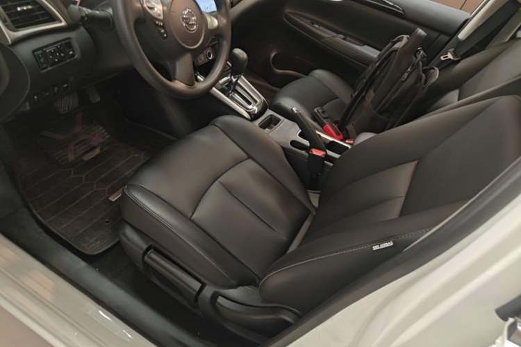 Used Nissan Sylphy 2022 Classic 1.6XL CVT Luxury Edition Left Front Seat