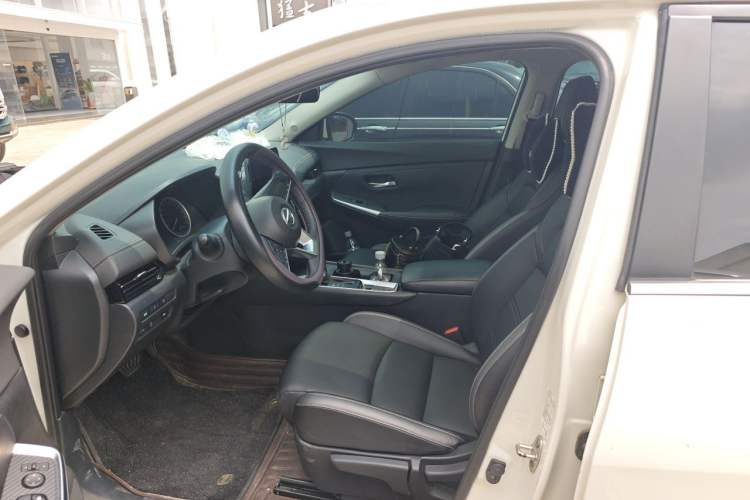 Used Nissan Sylphy 2022 1.6L XL CVT Enjoyment Edition Left Front Seat