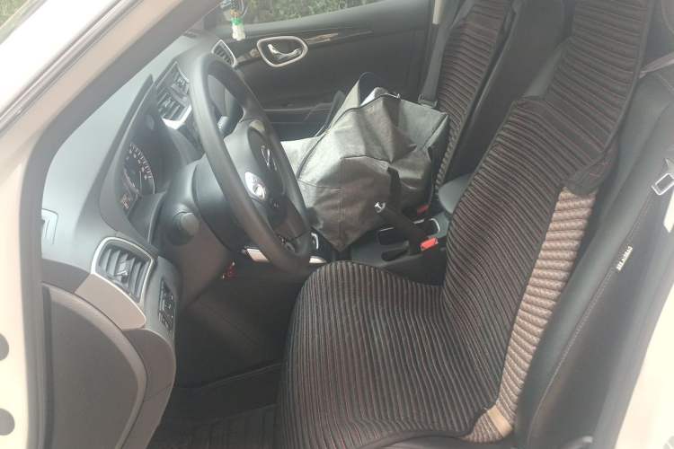 Used Nissan Sylphy 2022 Revised Version Classic 1.6XL CVT Luxury Edition Left Front Seat