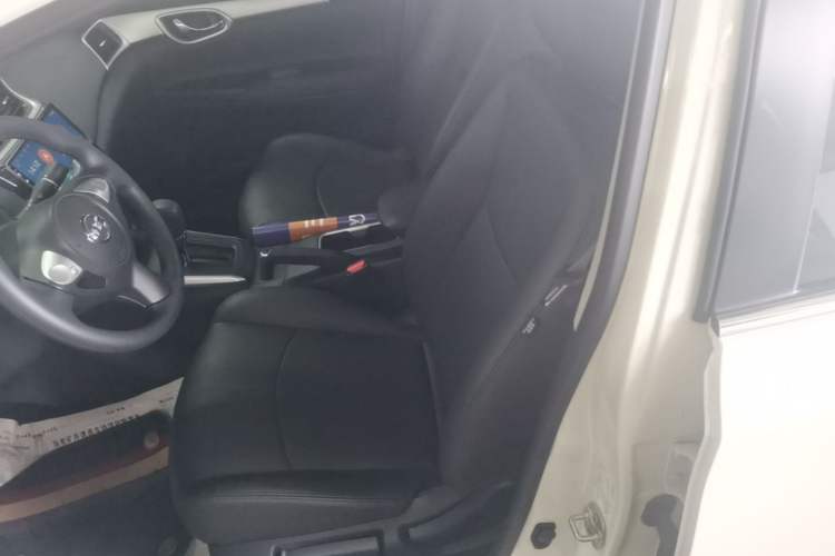 Used Nissan Sylphy 2022 Classic 1.6XE CVT Comfort Edition Left Front Seat