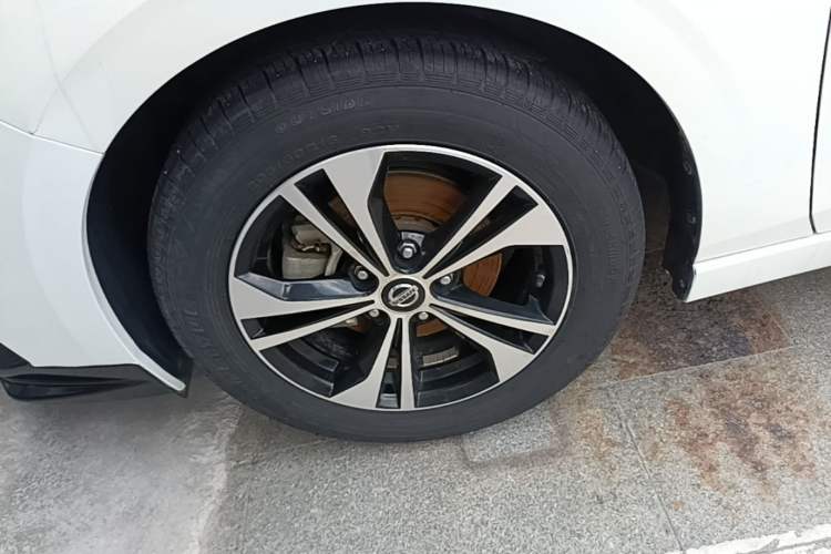 Used Nissan Sylphy 2022 1.6L XL CVT Smart Enjoyment Version Left Front Wheel Hub