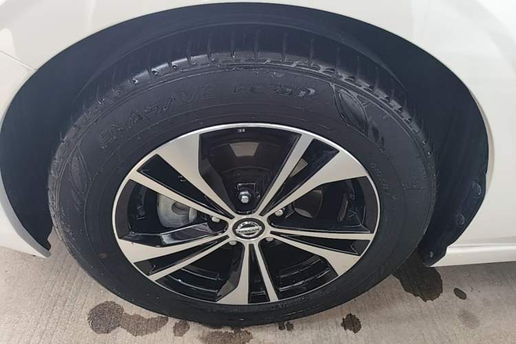 Used Nissan Sylphy 2022 1.6L XL CVT Smart Enjoyment Version Left Front Wheel Hub