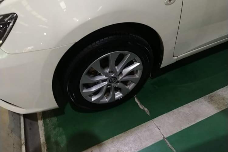 Used Nissan Sylphy 2022 Classic 1.6XE CVT Comfort Edition Left Front Wheel Hub