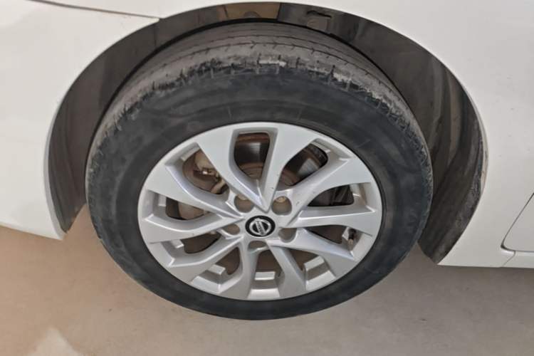 Used Nissan Sylphy 2022 Classic 1.6XE CVT Comfort Edition Left Front Wheel Hub