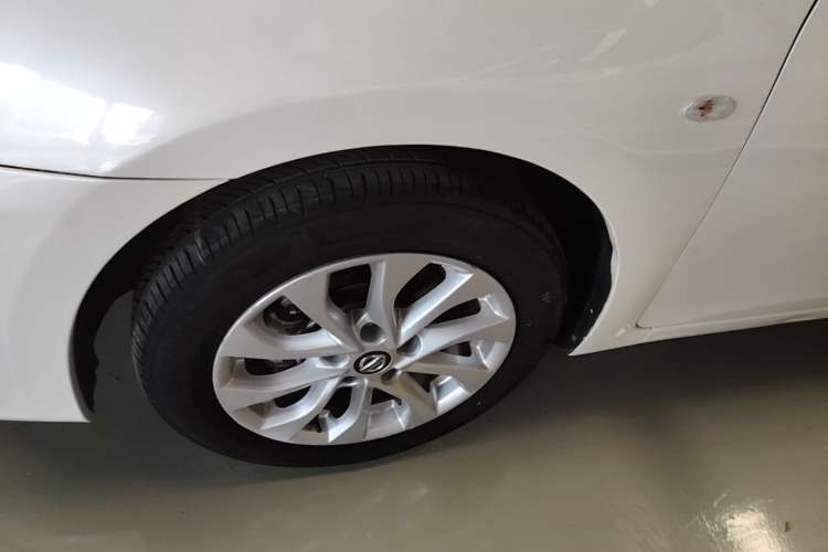 Used Nissan Sylphy 2022 Classic 1.6XE CVT Comfort Edition Left Front Wheel Hub