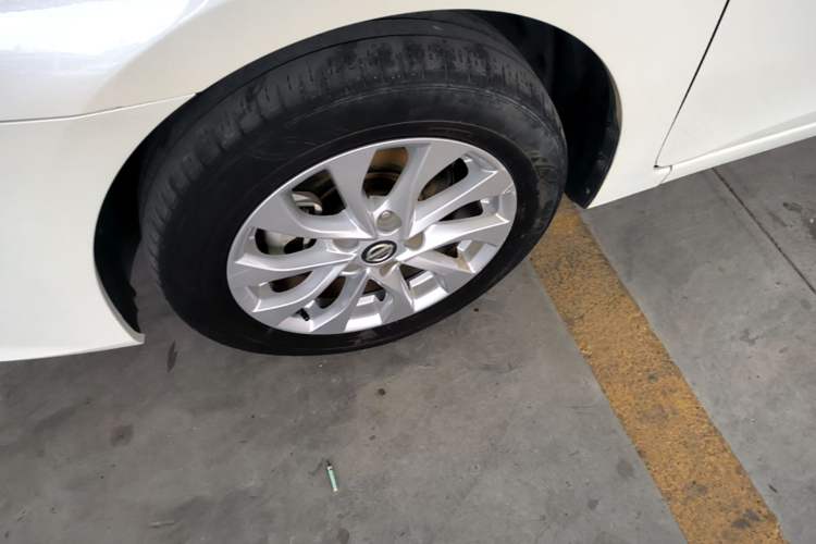 Used Nissan Sylphy 2022 Classic 1.6XL CVT Luxury Edition Left Front Wheel Hub