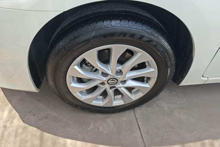 Used Nissan Sylphy 2022 Classic 1.6XE CVT Comfort Edition Left Front Wheel Hub