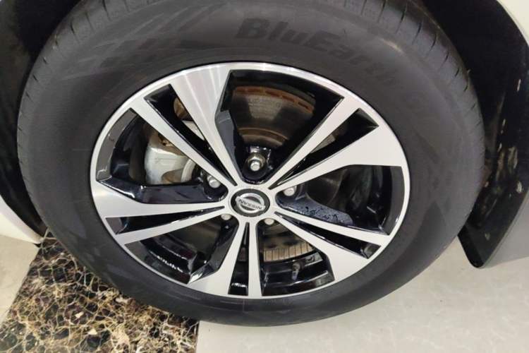 Used Nissan Sylphy 2022 1.6L XL CVT Smart Enjoyment Version Left Front Wheel Hub