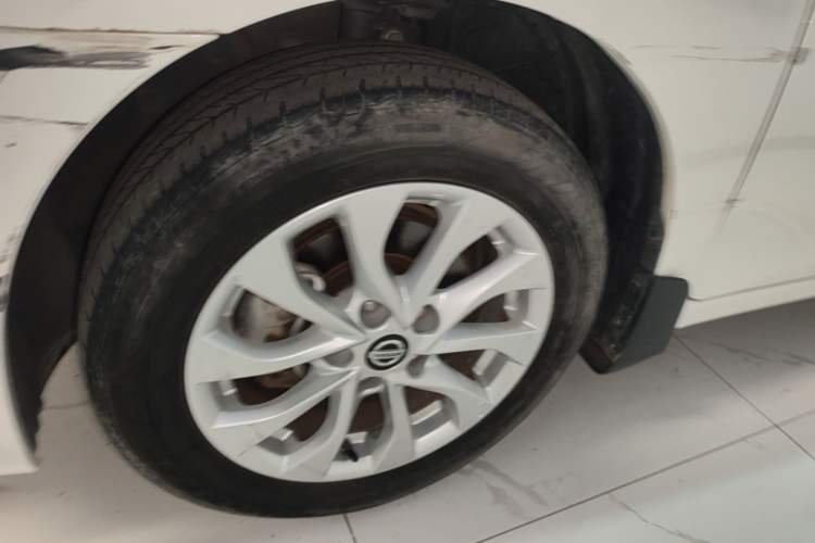 Used Nissan Sylphy 2022 Classic 1.6XL CVT Luxury Edition Left Front Wheel Hub