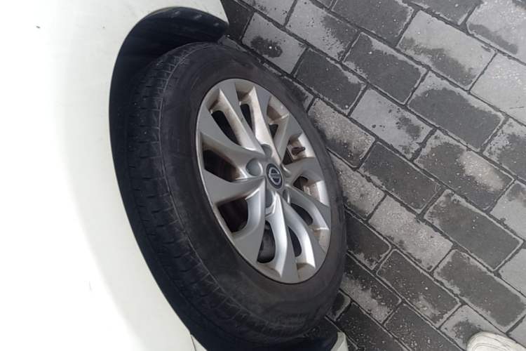 Used Nissan Sylphy 2022 Classic 1.6XE CVT Comfort Edition Left Front Wheel Hub