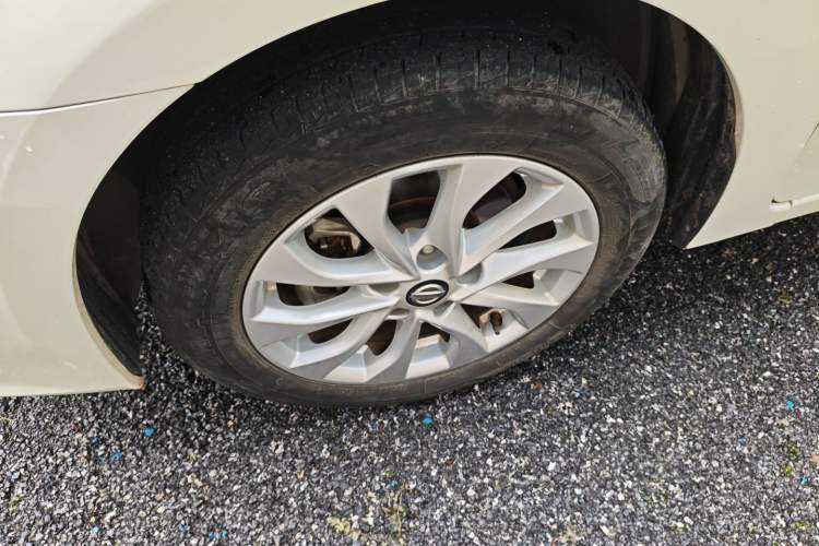 Used Nissan Sylphy 2022 Classic 1.6XL CVT Luxury Edition Left Front Wheel Hub