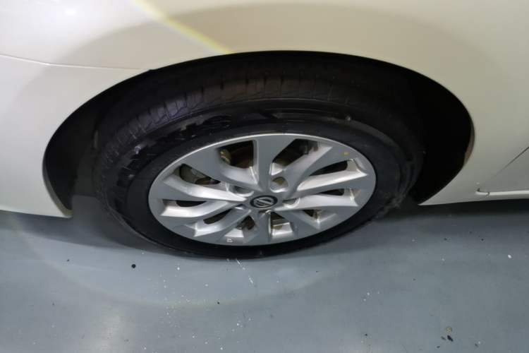 Used Nissan Sylphy 2022 Classic 1.6XL CVT Luxury Edition Left Front Wheel Hub