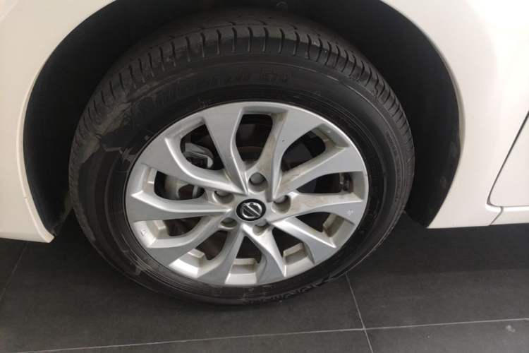 Used Nissan Sylphy 2022 Classic 1.6XE CVT Comfort Edition Left Front Wheel Hub